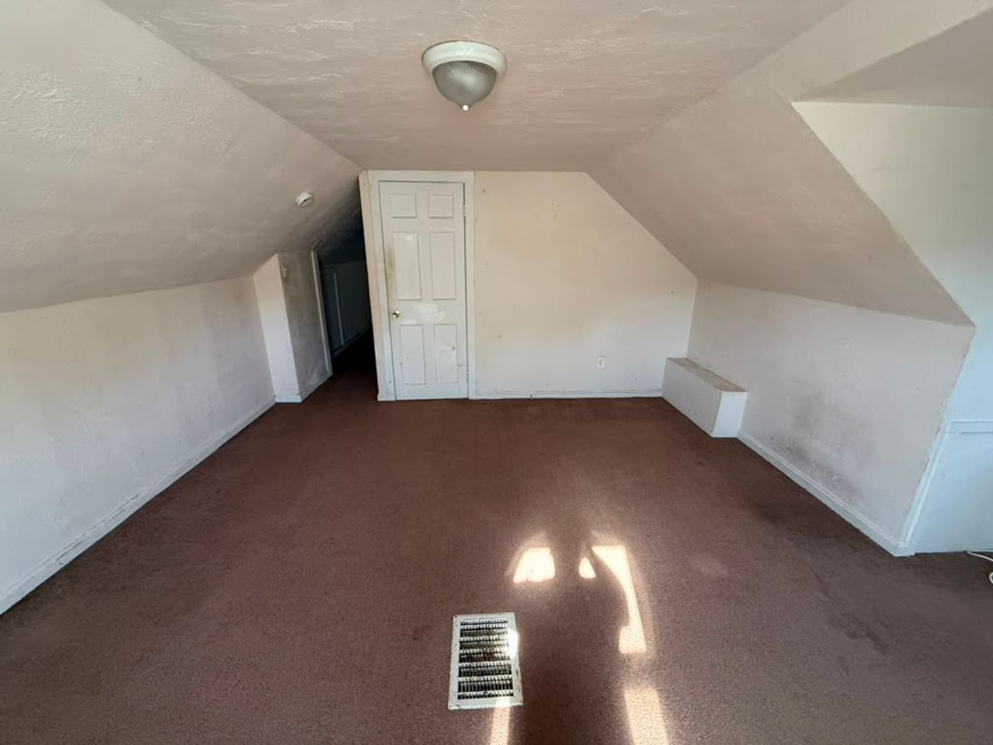 21502 Raymond St – photo 5