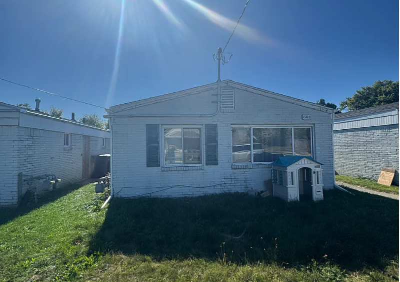 1502 Hirzel St unit B – photo 2