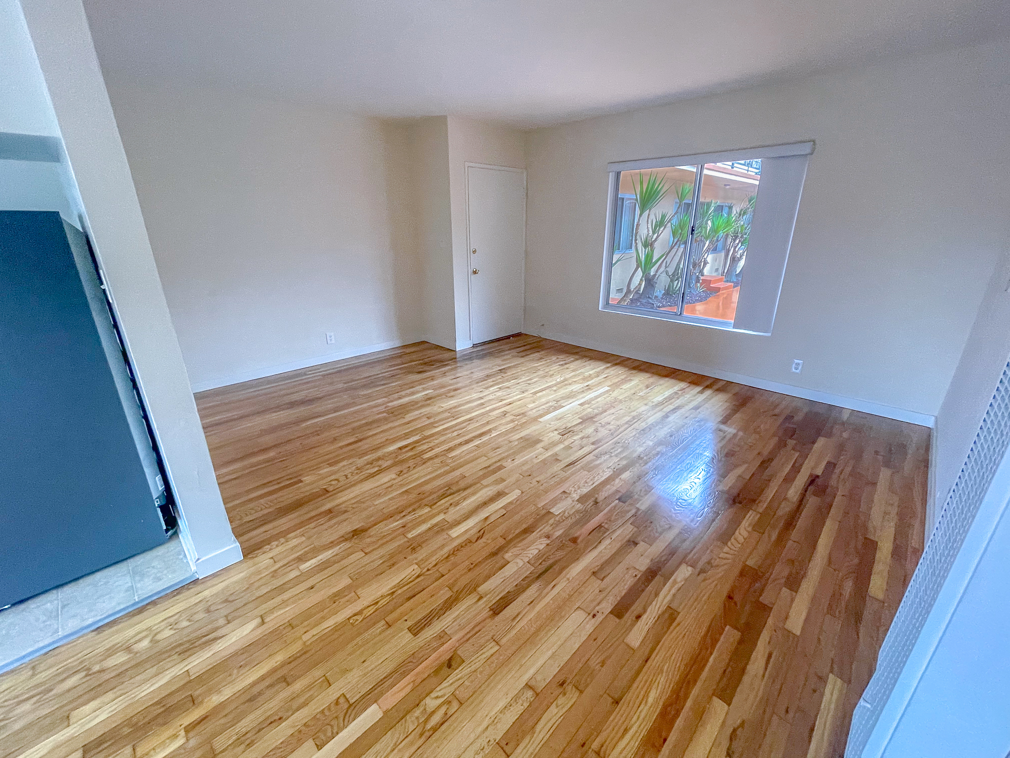 4500 E 7th St – photo 5