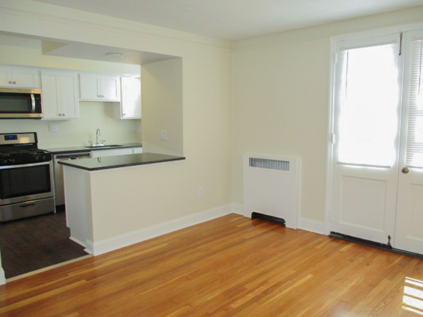 101 S Linwood Ave unit 2 – photo 3