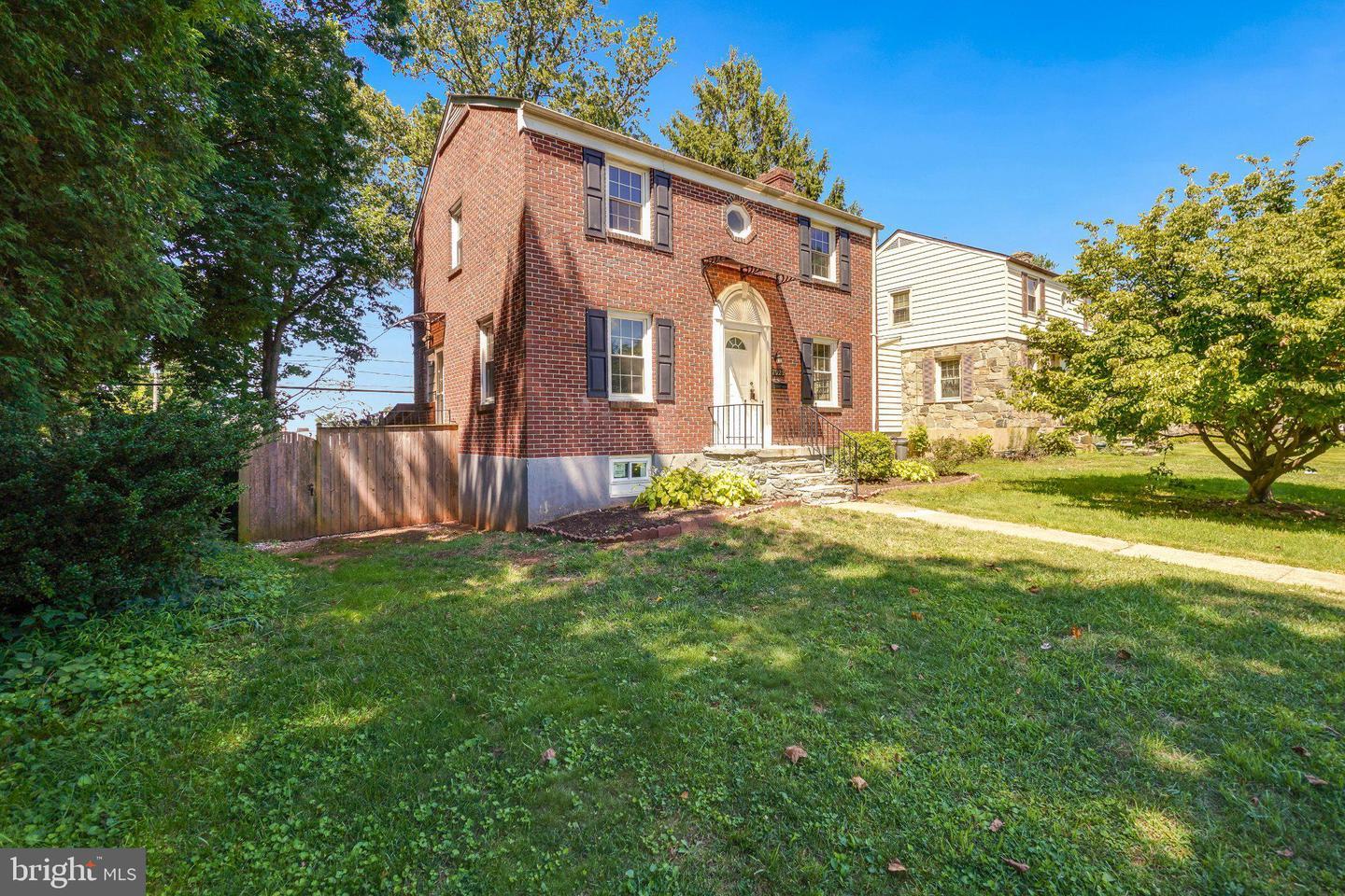 7022 Deerfield Rd – photo 1