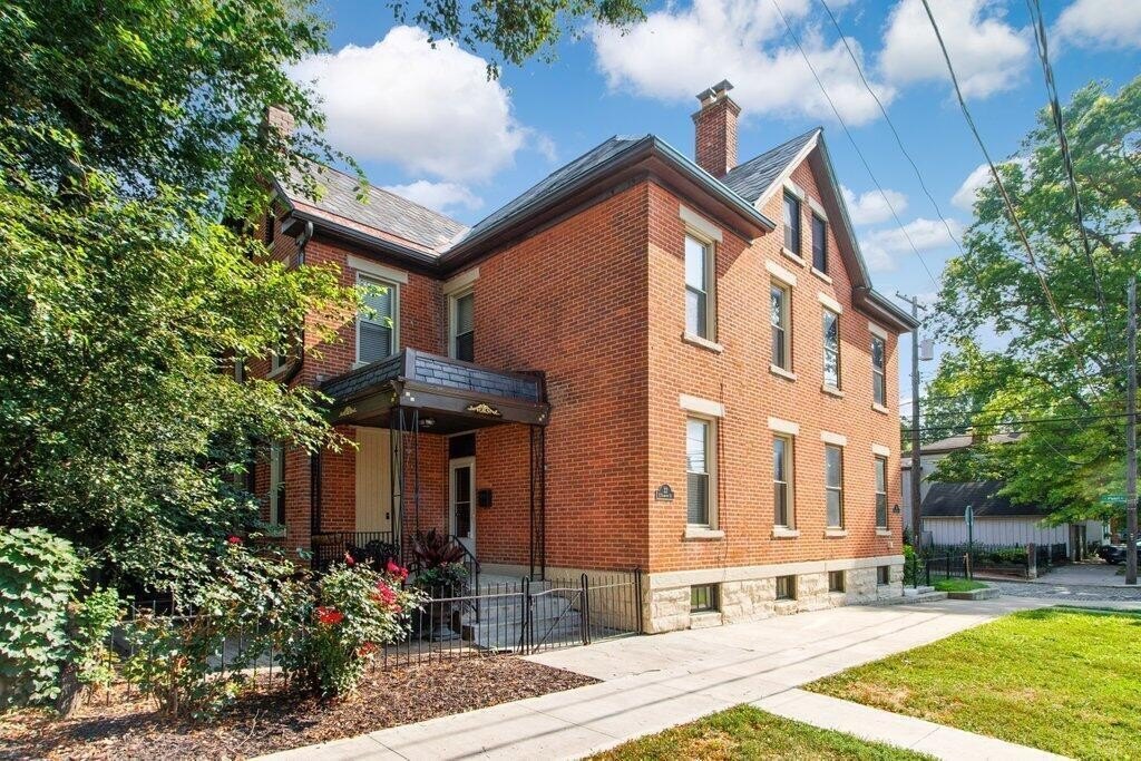 22 E Frankfort St – photo 1