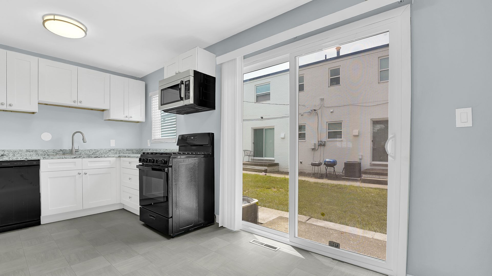 3974 Andrus Ct E – photo 2