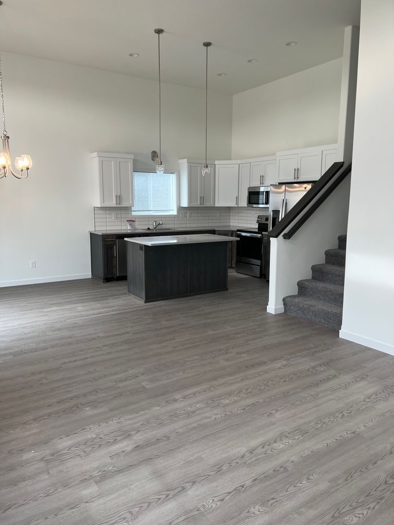 915 46th Ave S – photo 4