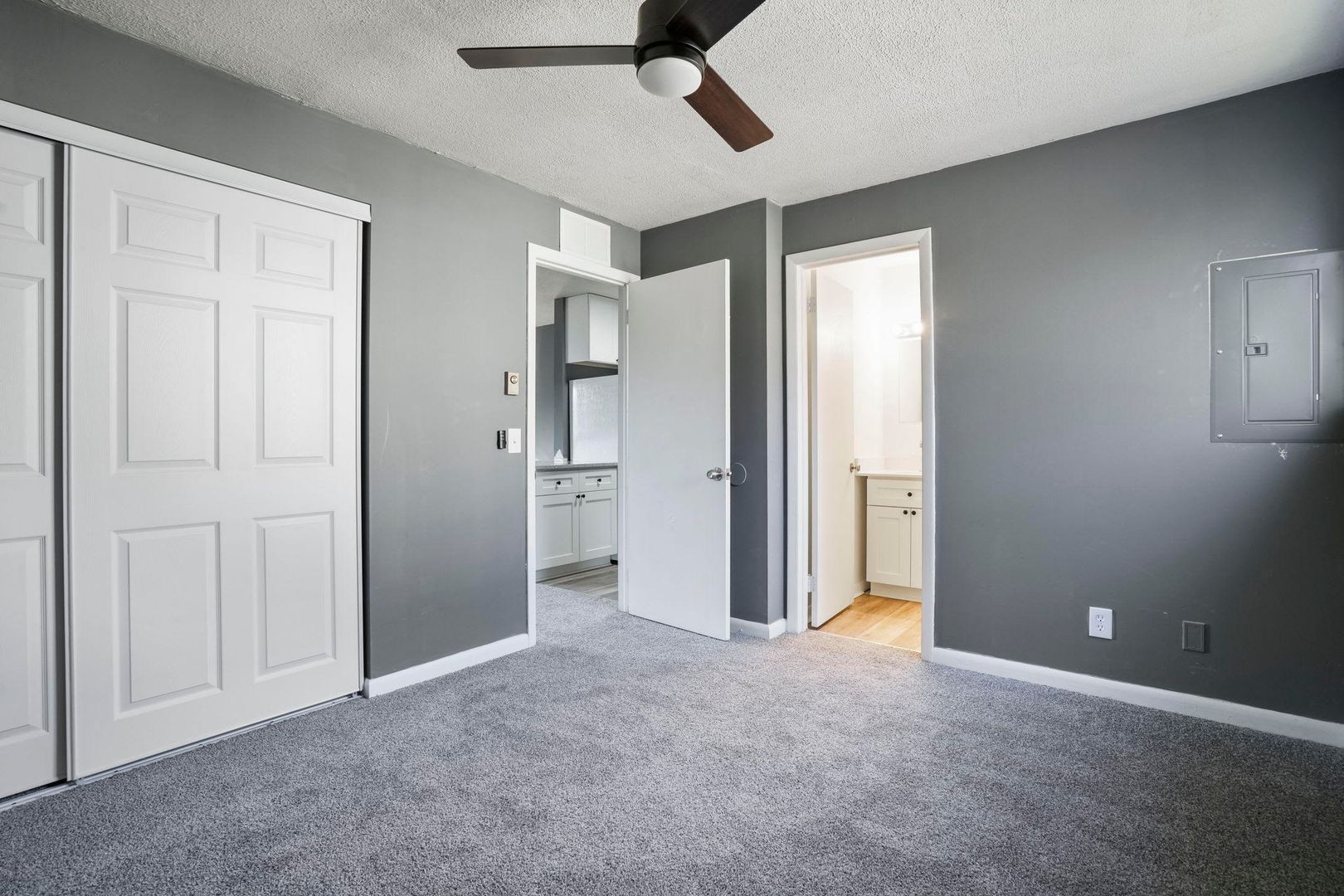 28 S Williams St unit Apt C – photo 4