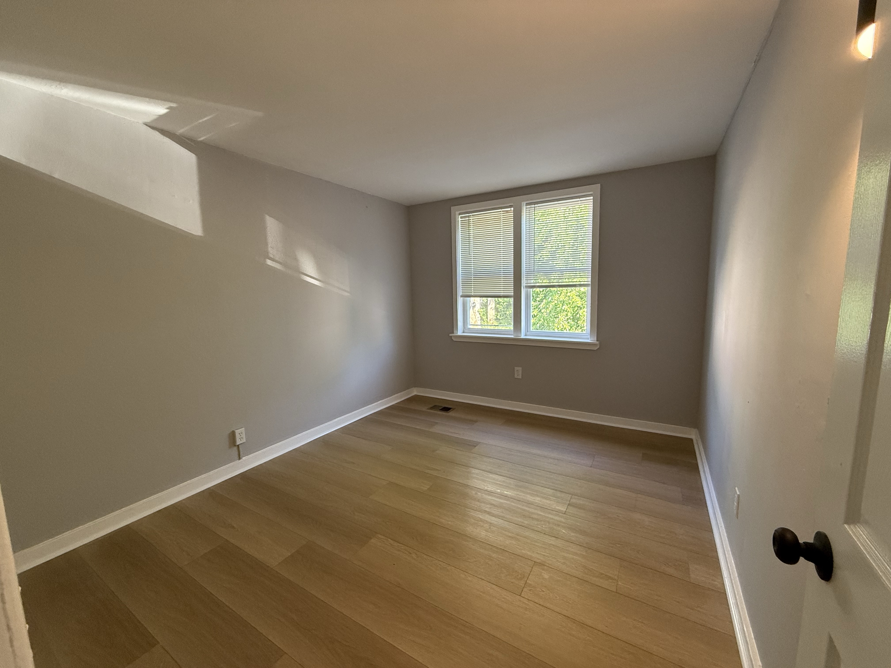 430 Mechanic St – photo 4