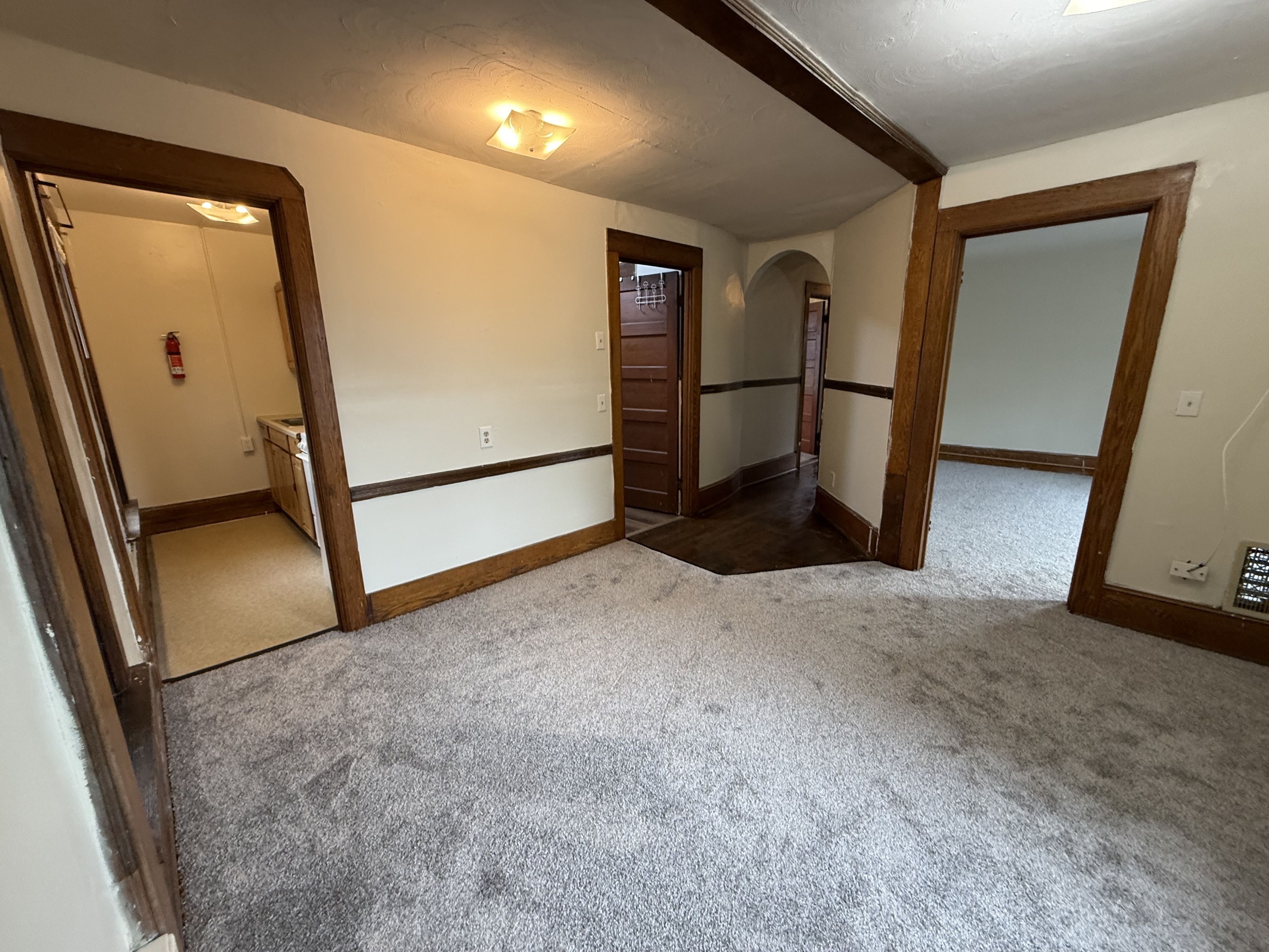 517 S Aurora St unit 2 – photo 1