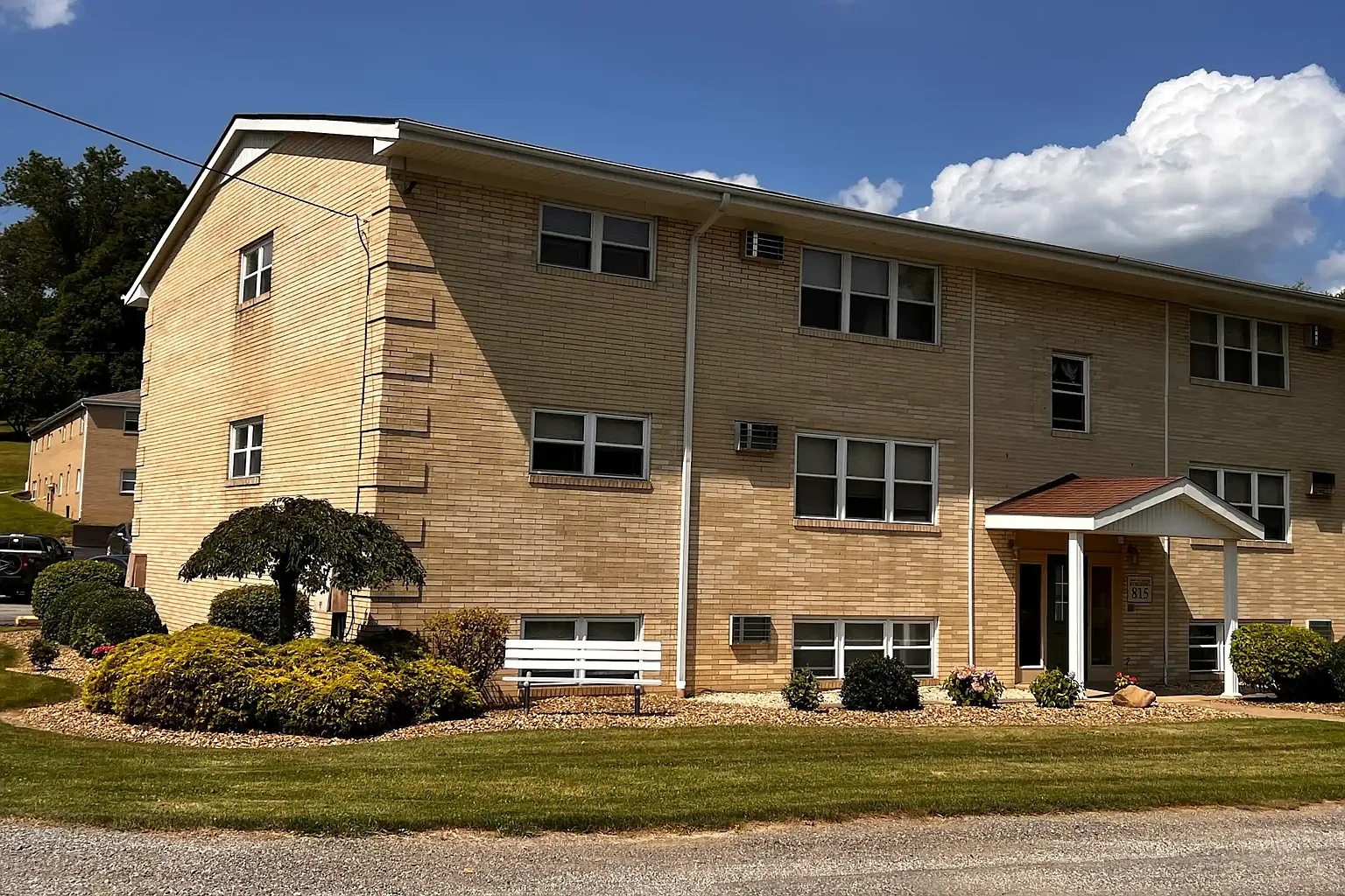 Town and country apartments – photo 2