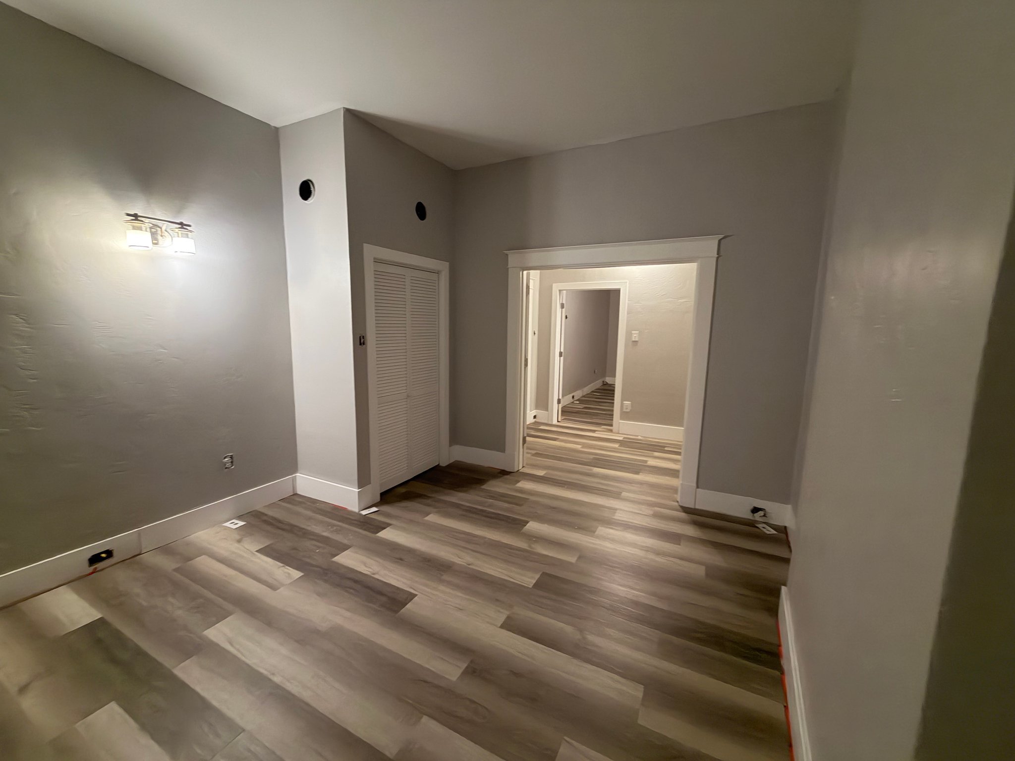 907 Chartiers Ave unit 2 – photo 4