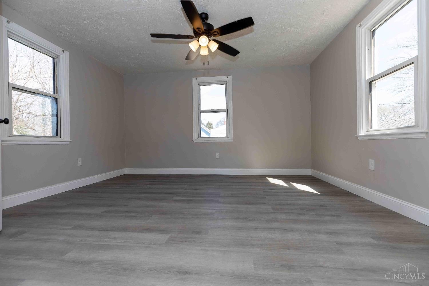 1818 Dallas Ave – photo 4