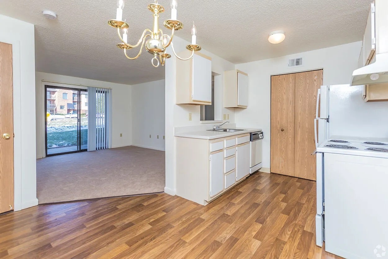Oak Wood Apartments – photo 3
