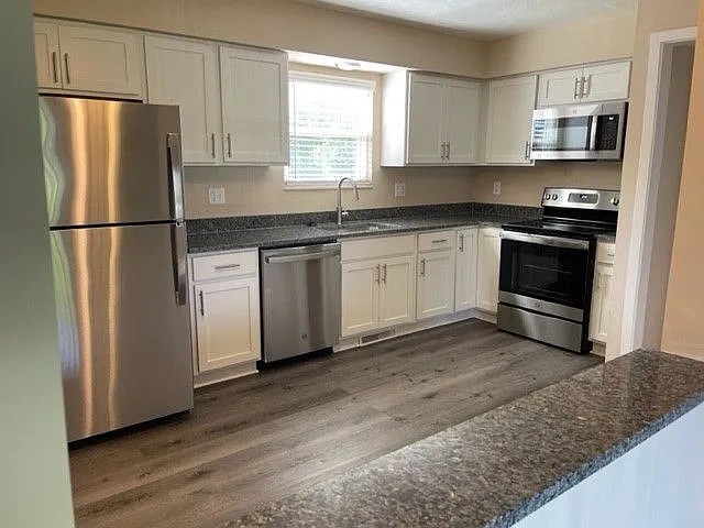 Hunter's Pointe Townhomes – photo 5