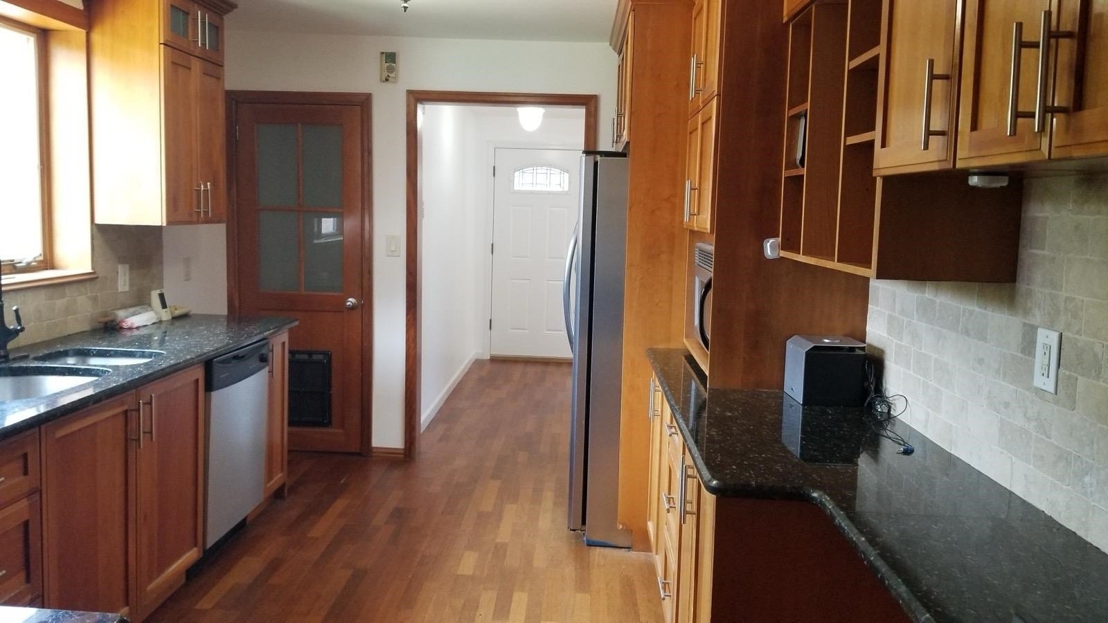 236 Franklin St #1 – photo 4