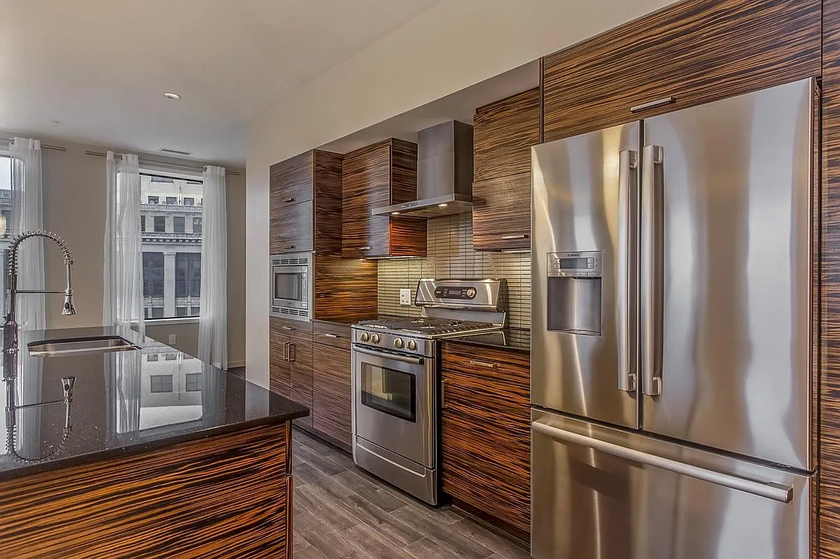 Iconic Living at The 9 – photo 1