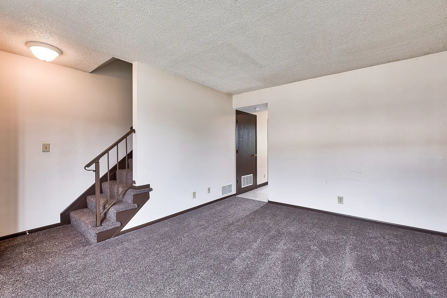 Wheeling Station Apartments – photo 4