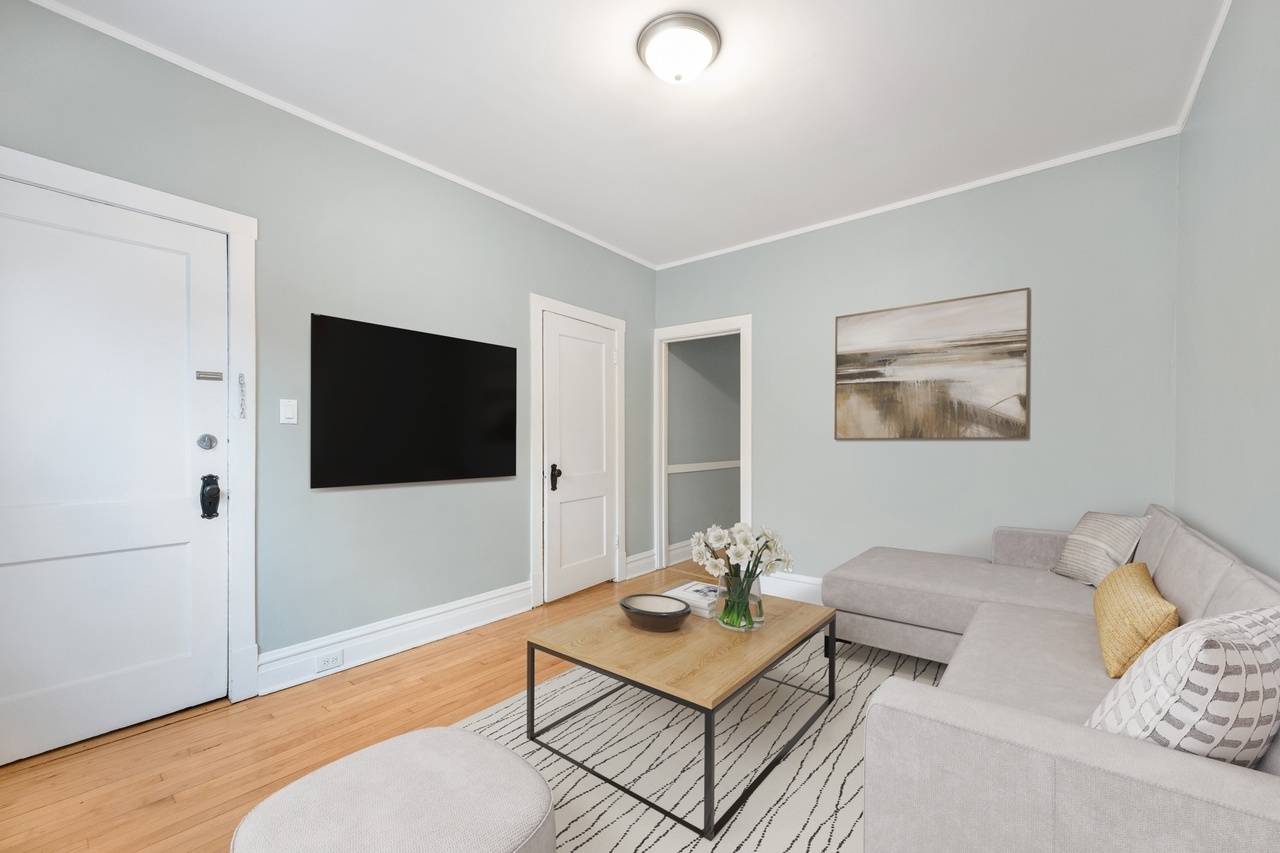11317 S Aberdeen St – photo 3
