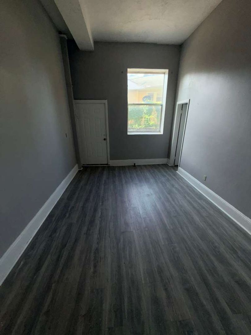 392 E 147th St unit 1 – photo 3