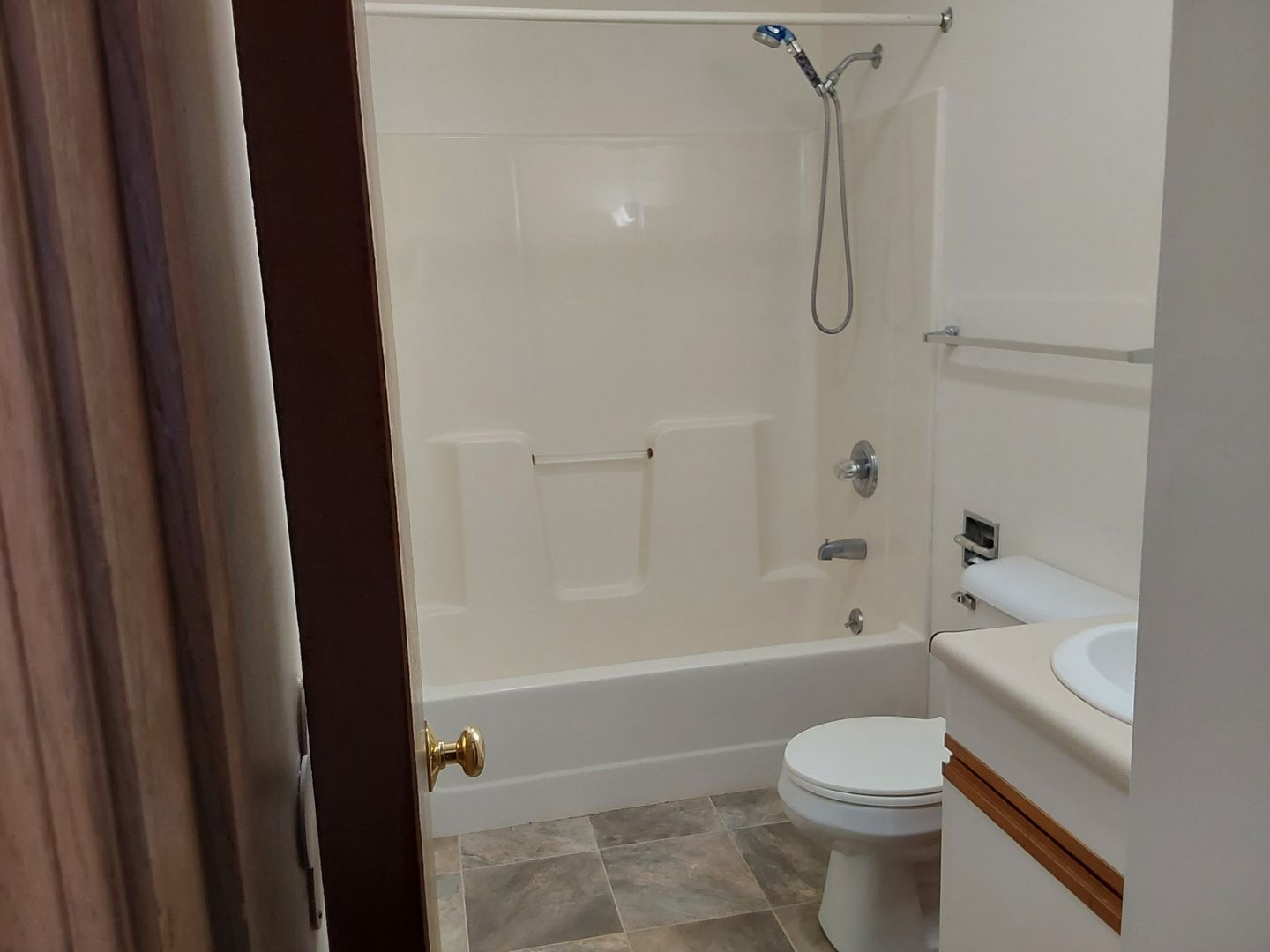 501 Stacey Dr unit 501 – photo 4