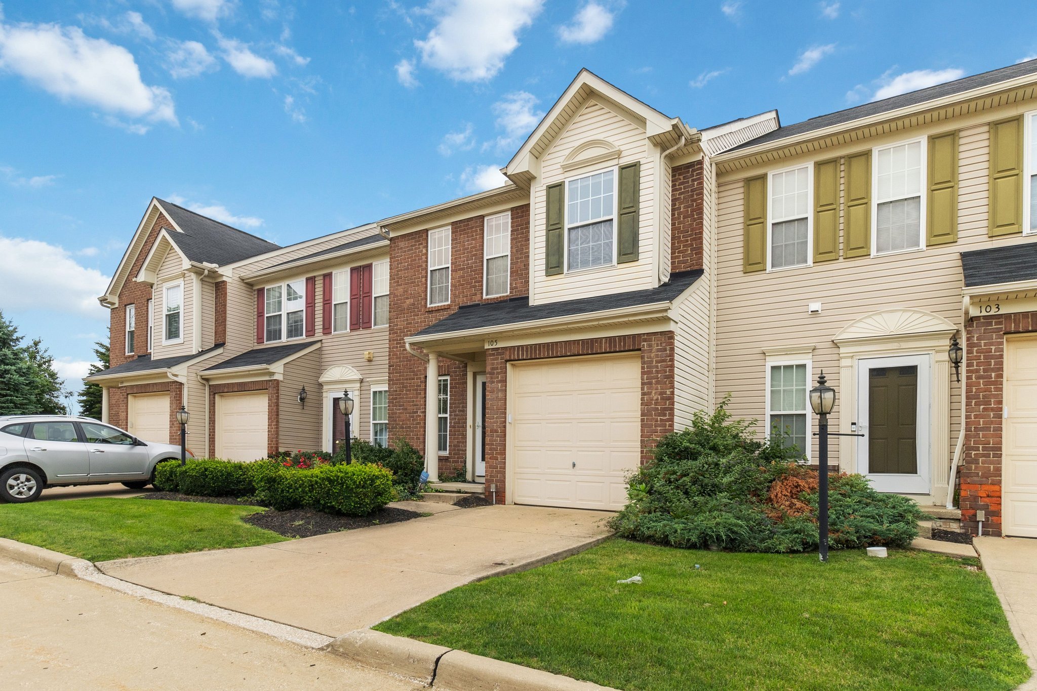 105 Limestone Ct – photo 1