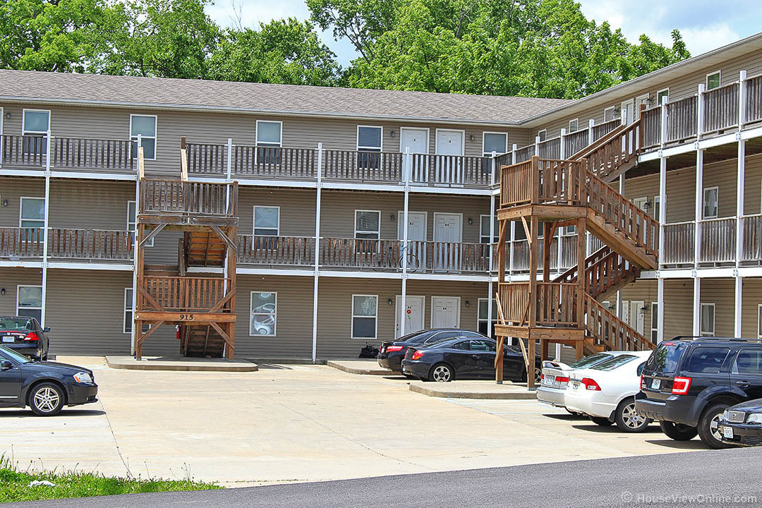 915 N Frederick St unit B1 – photo 1