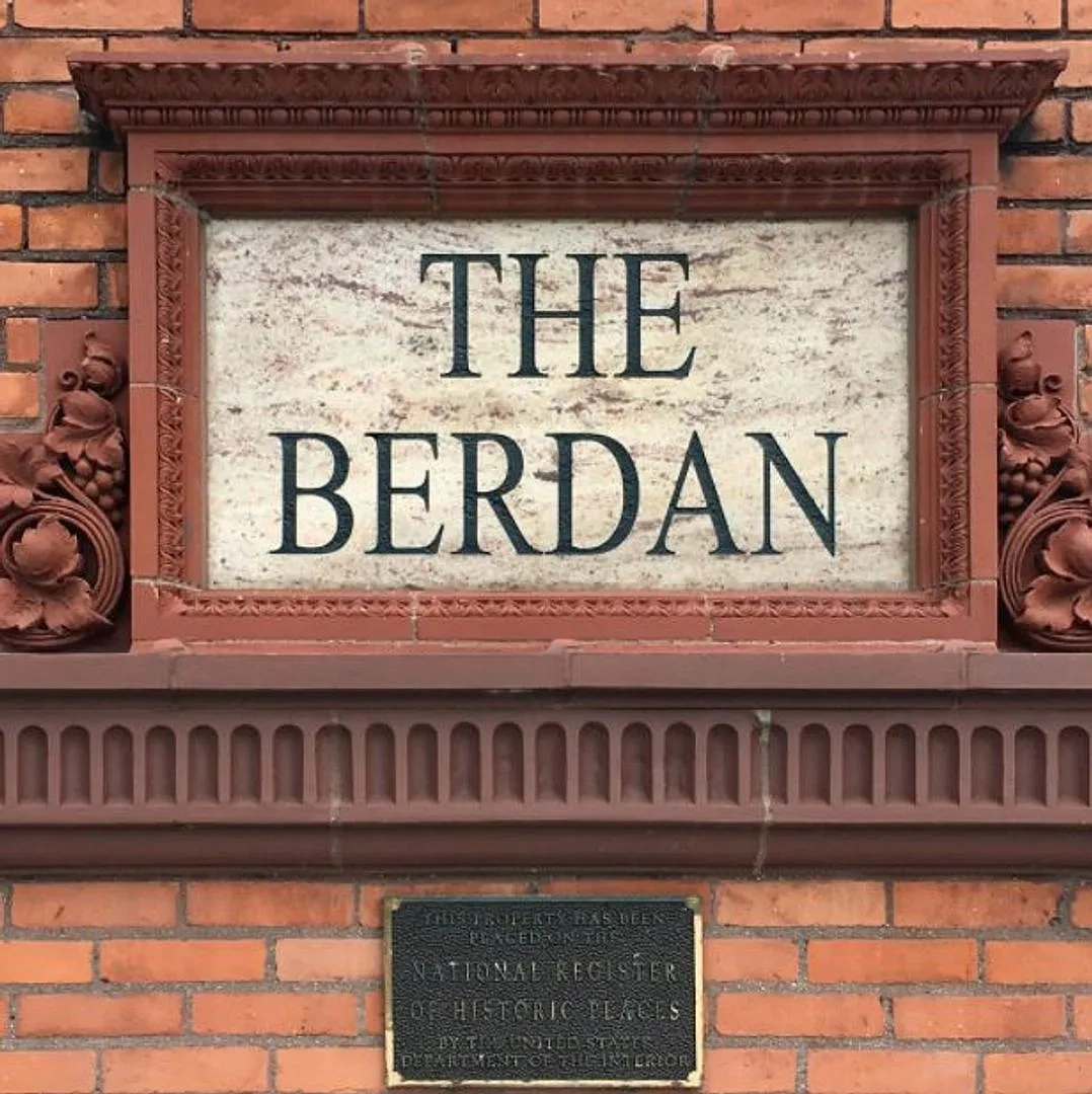 The Berdan – photo 4