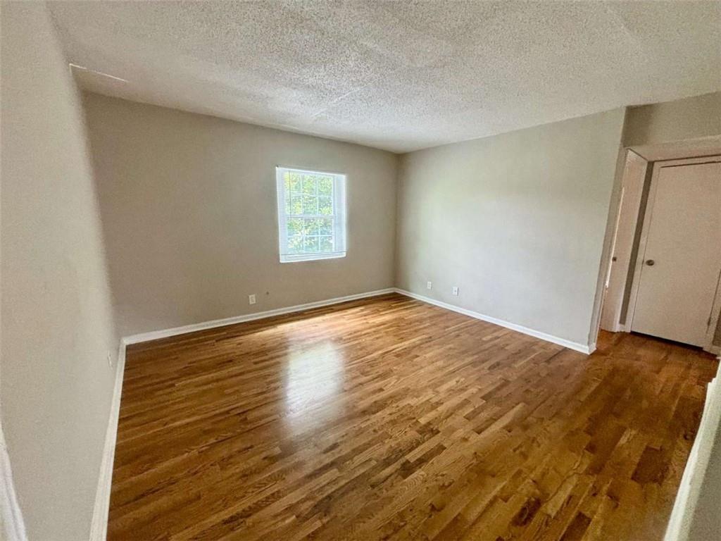 1048 Washington St SW unit 6 – photo 3