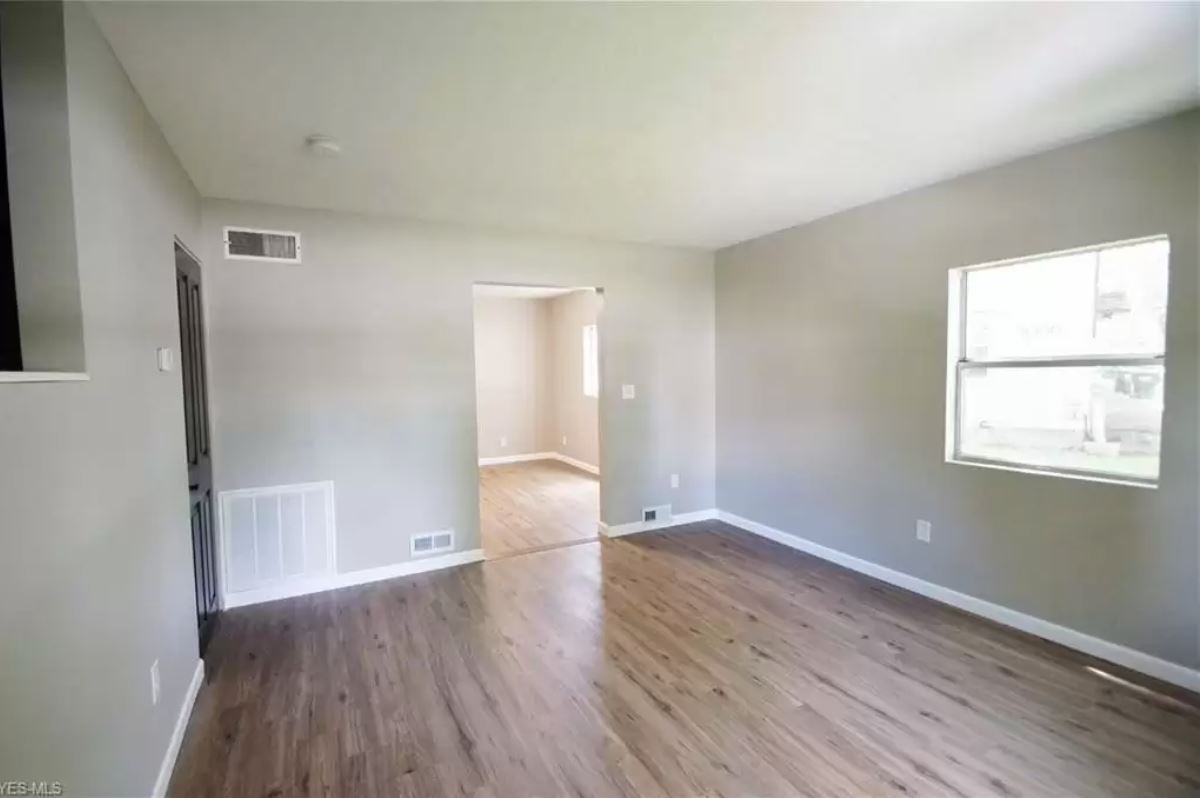9538 Community Rd unit A – photo 4
