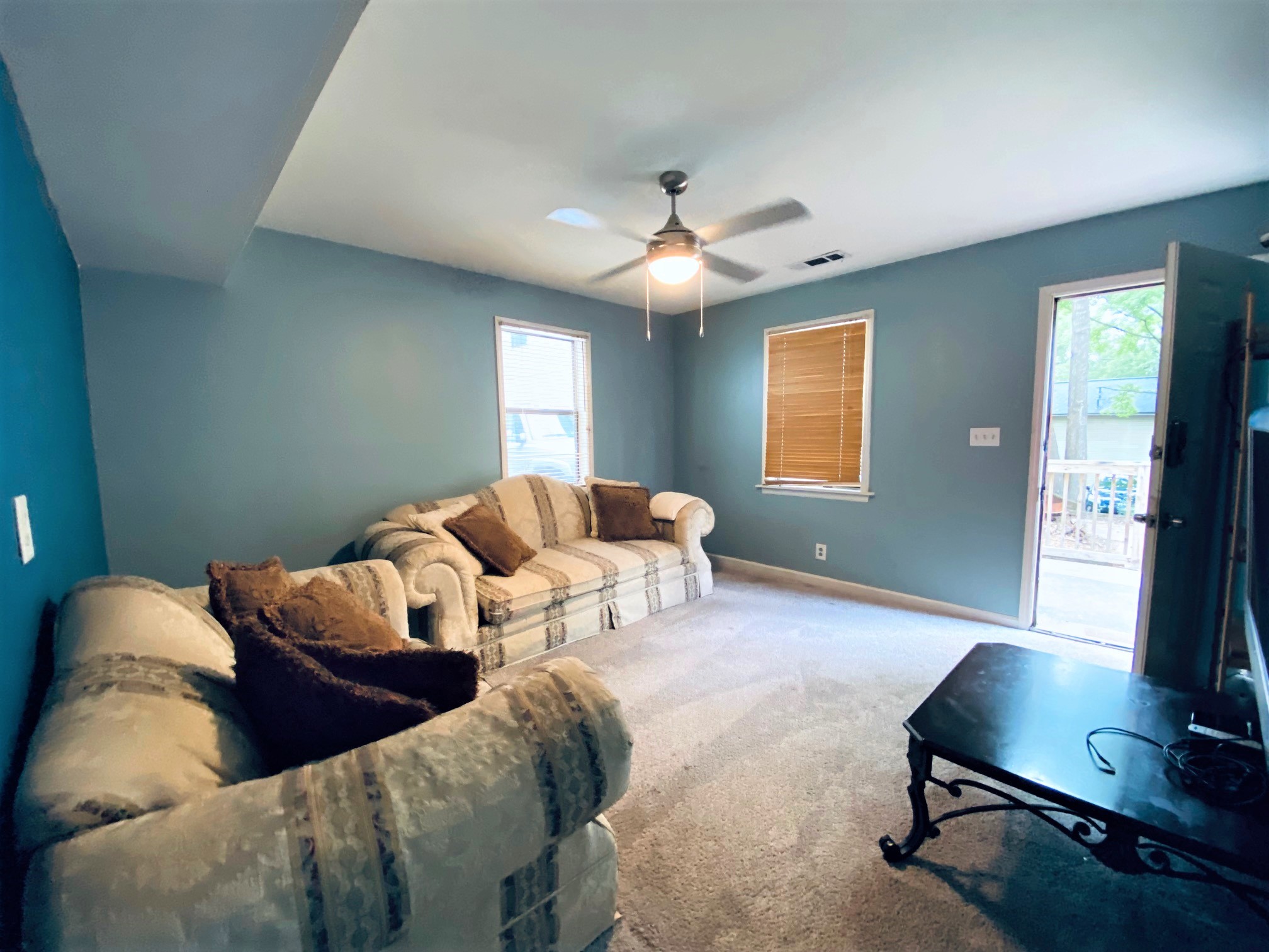 1027 Curran St NW unit 1 – photo 1