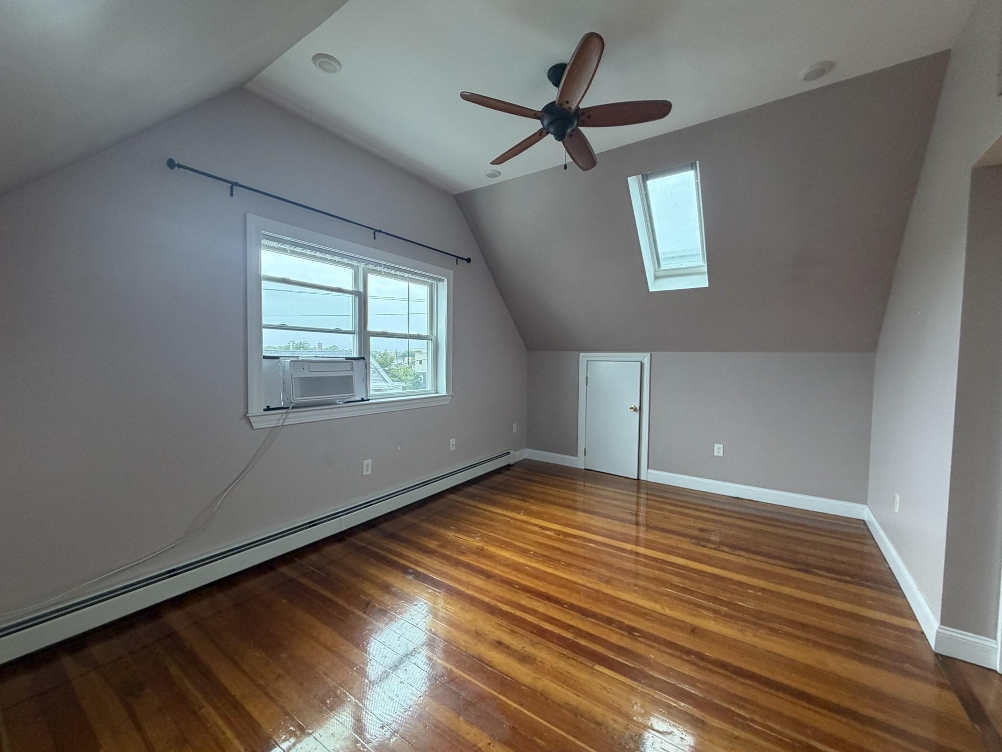 262 Shirley St unit 3 – photo 4