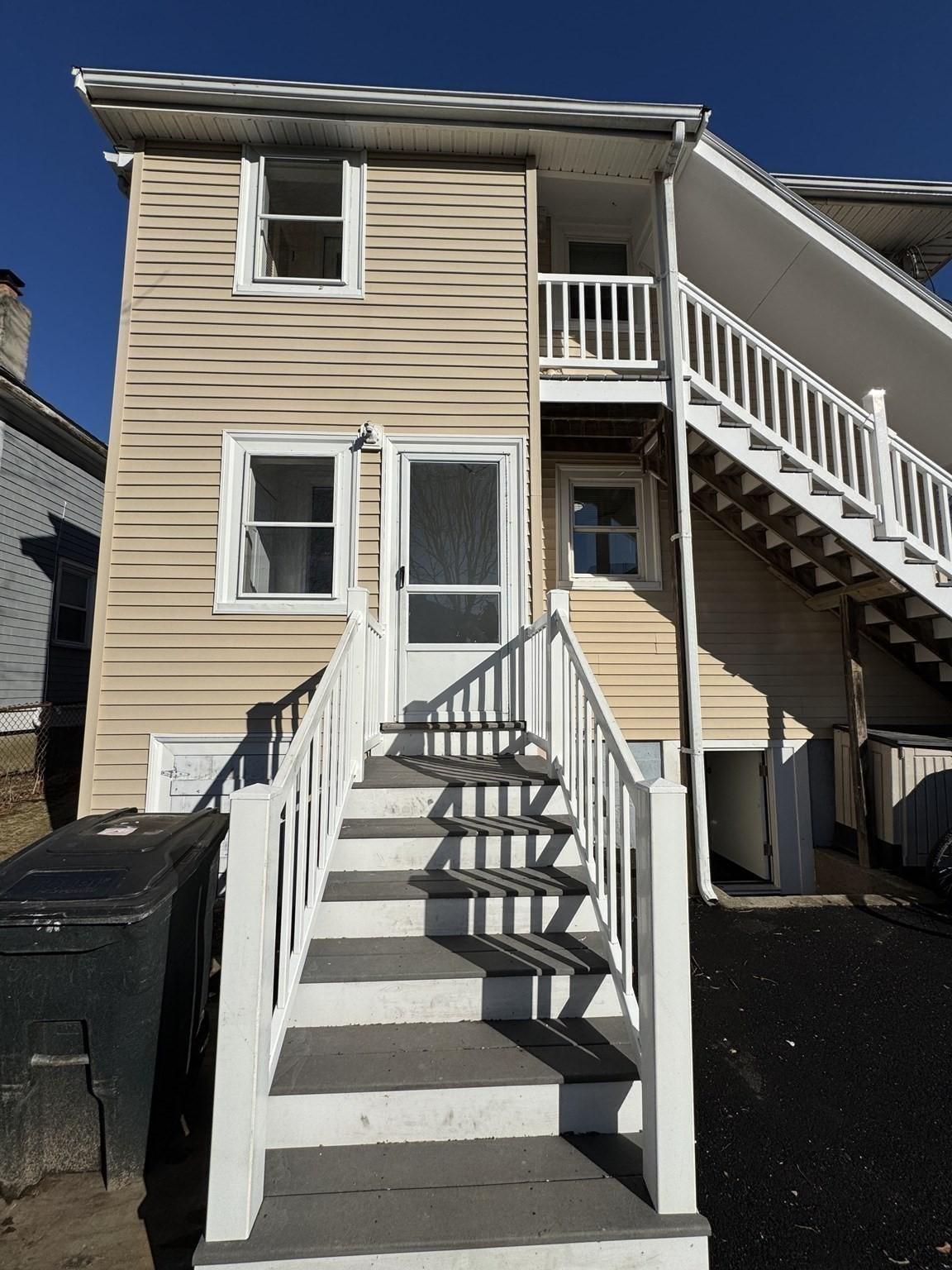 65 Park Ave unit 1 – photo 3