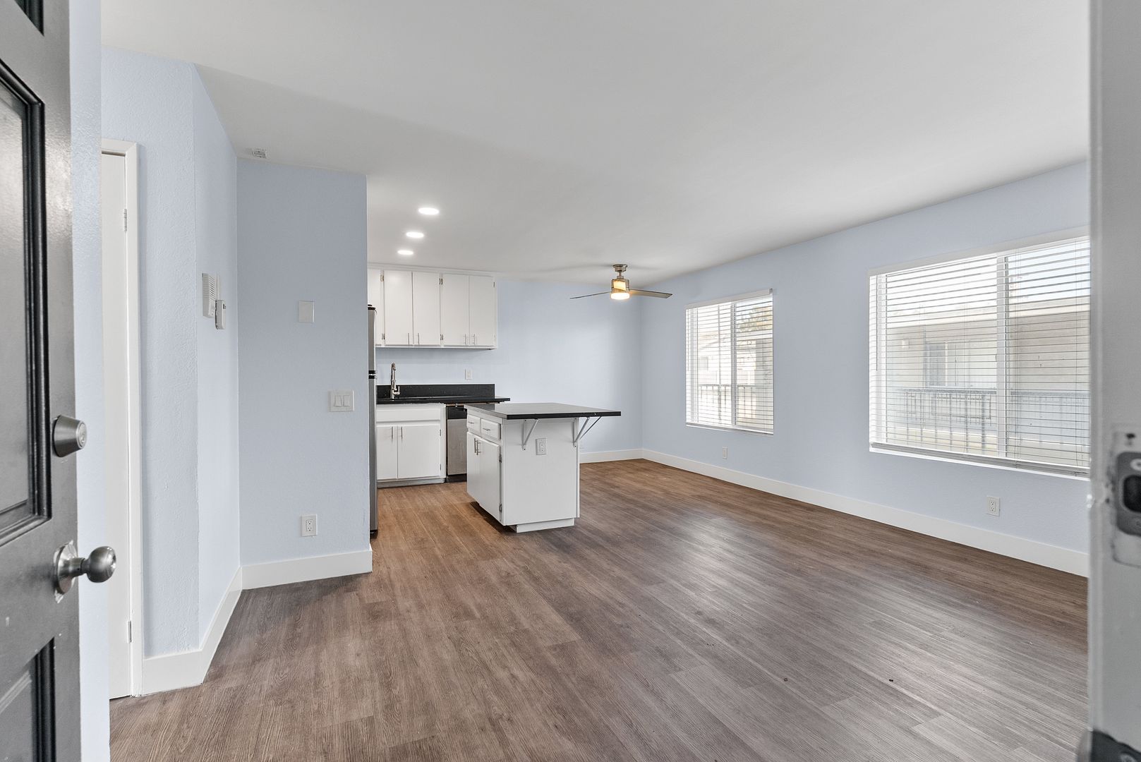 1066 Coronado Ave unit 202 – photo 1