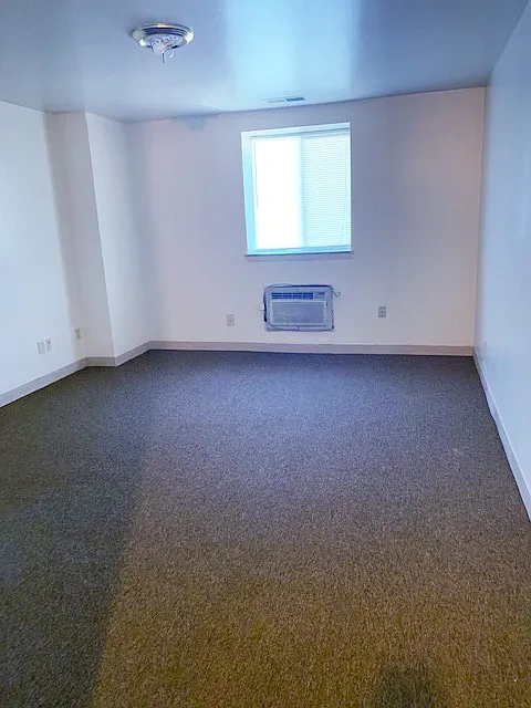 321 - 393 West 5th Avenue – photo 1
