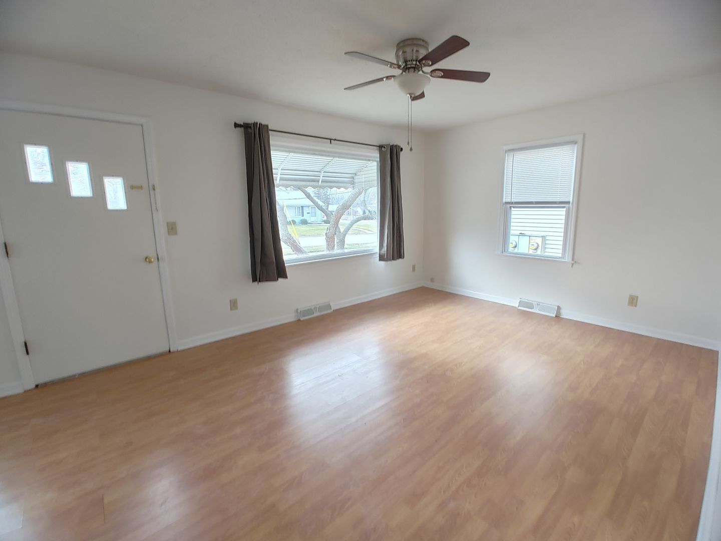 812 Osage St – photo 2
