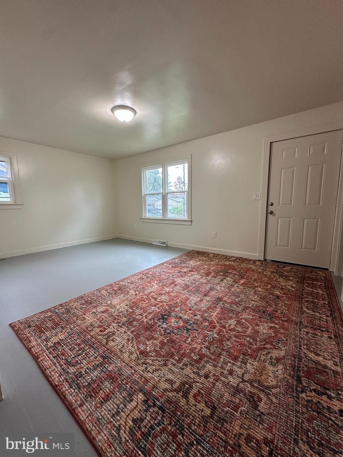 104 S Pearl St – photo 4