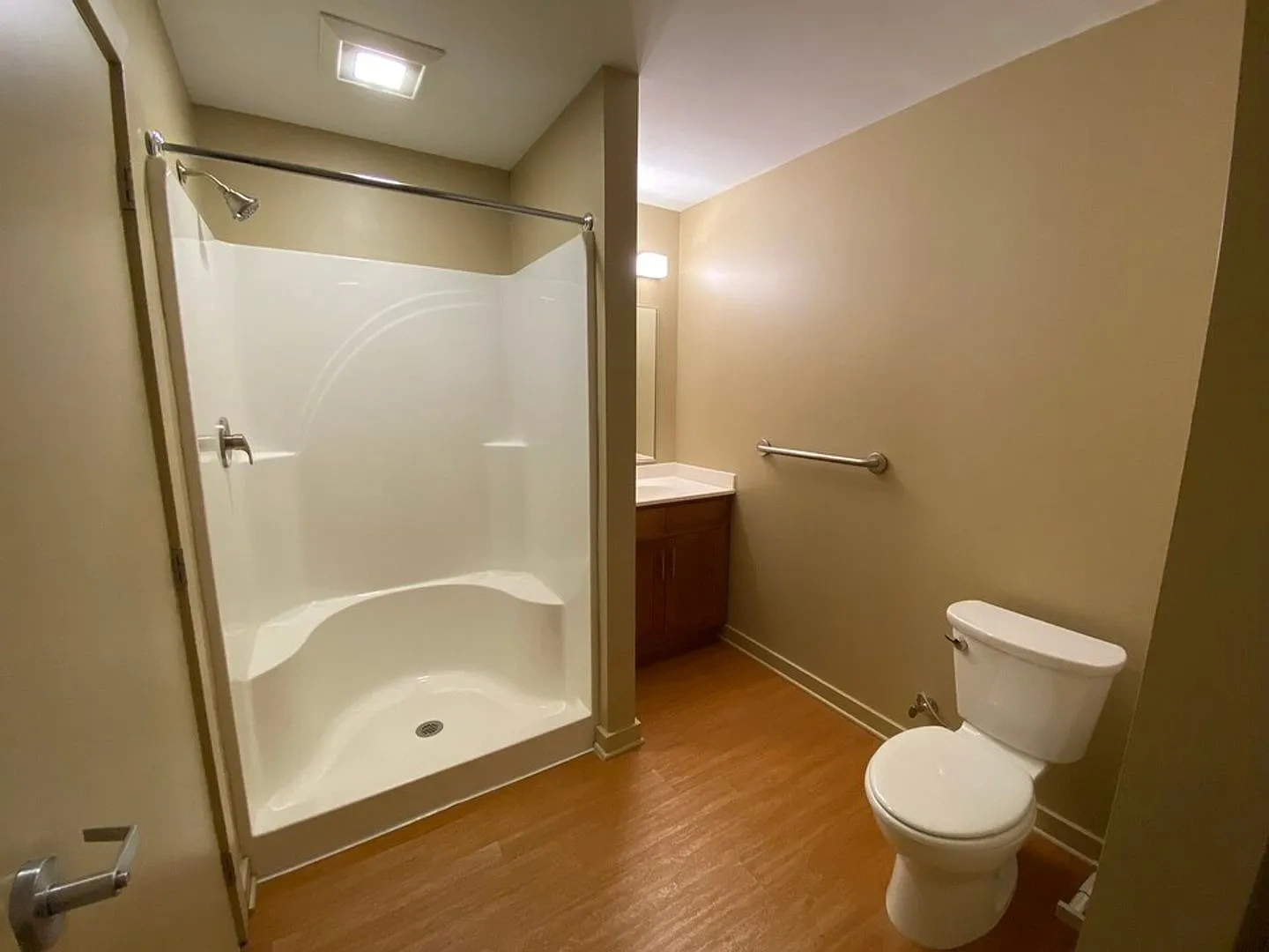 Tremont Pointe Apartments – photo 3