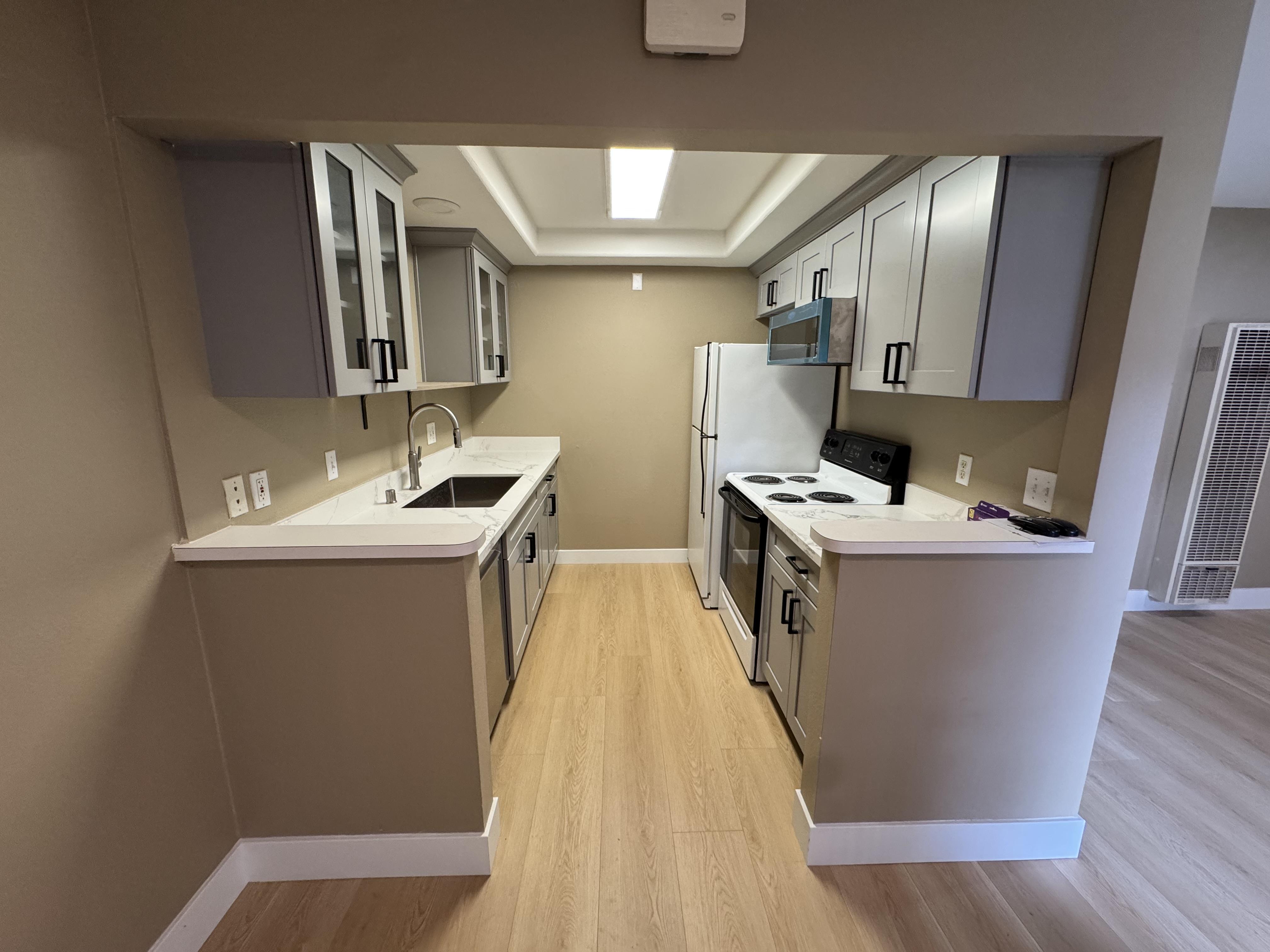 2985 Walgrove Way unit 2 – photo 3