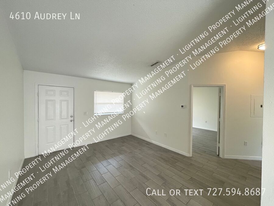 4610 Audrey Ln – photo 3