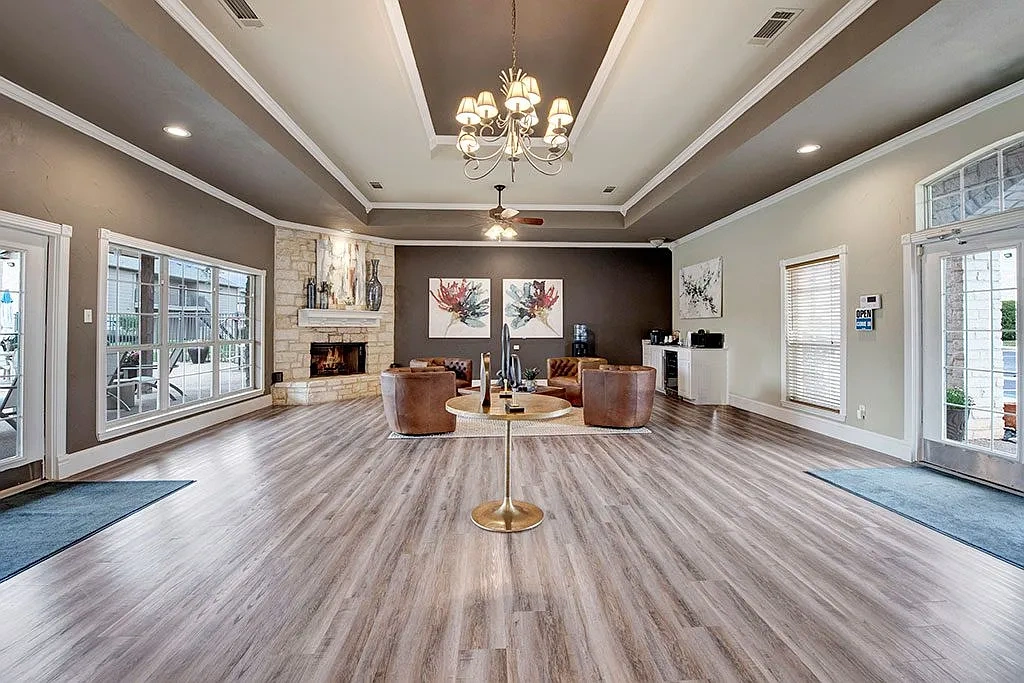 Riviera Apartments – photo 2