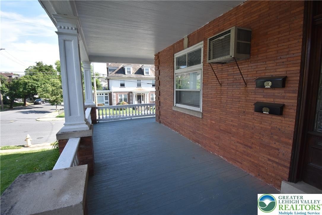 700 Hamilton St #2 – photo 2