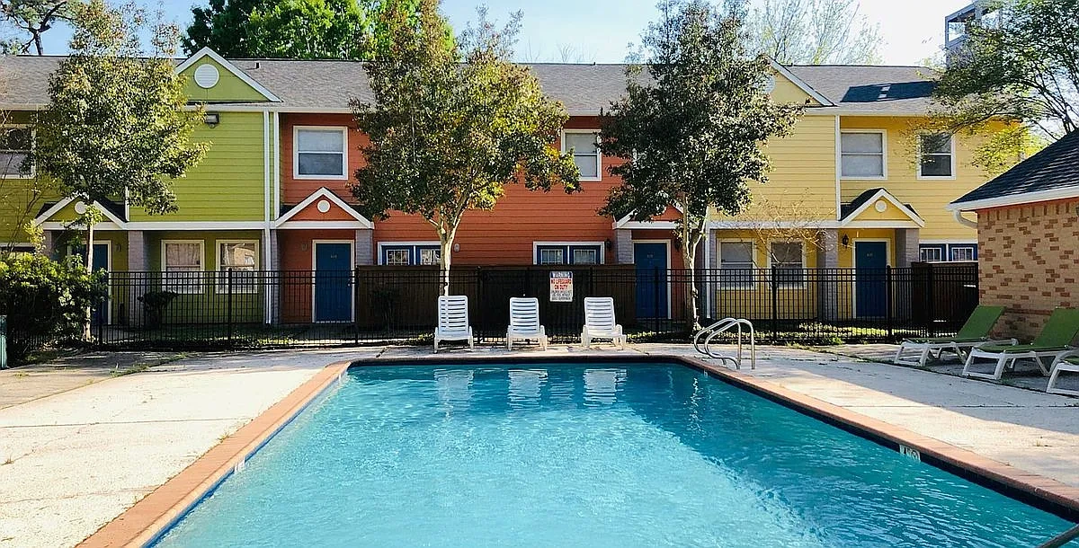 Serena Village 1 Apartments – photo 2