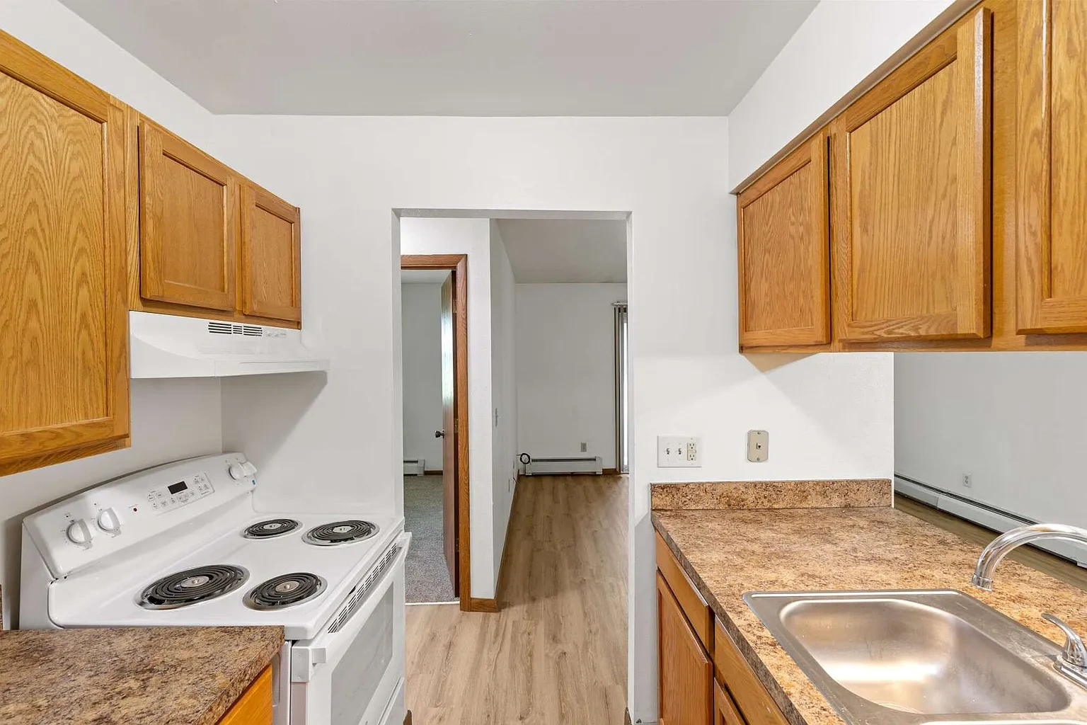 York Hills Apartments ( York Hills Apts LLC) – photo 4