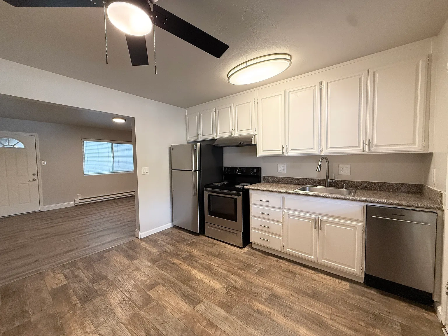 Mosaic Apartments – photo 2