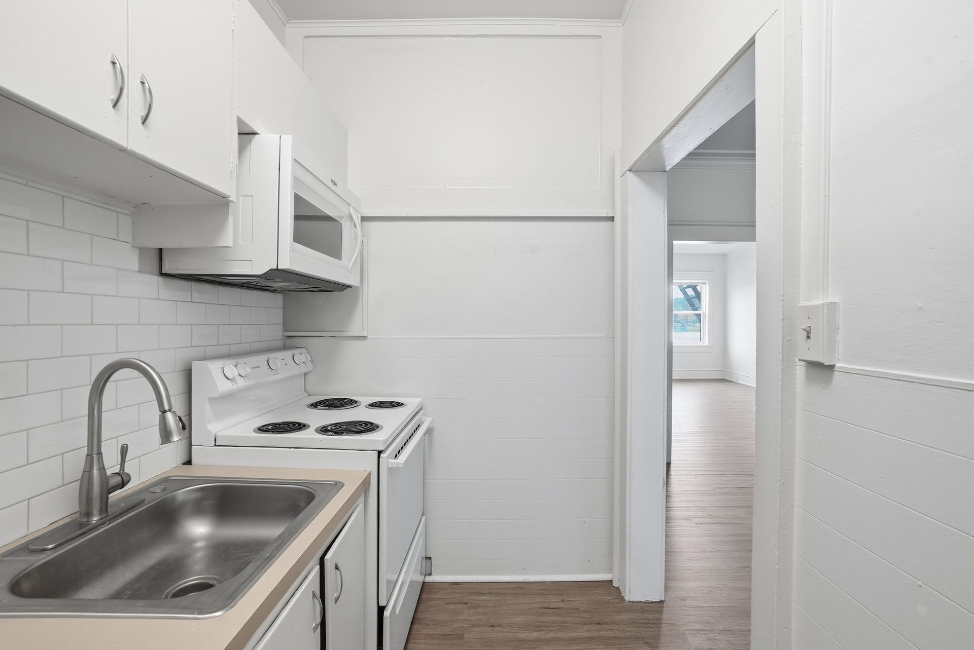 1905 W 2nd Ave – photo 5
