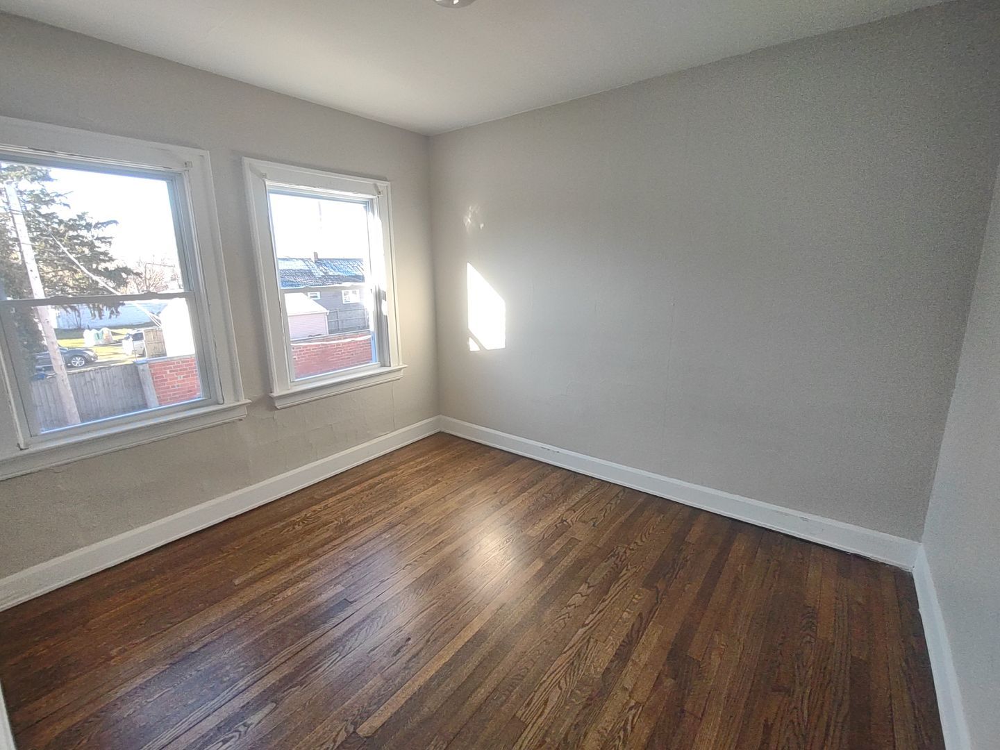 9705 Loretta Ave unit Unit #3 – photo 3