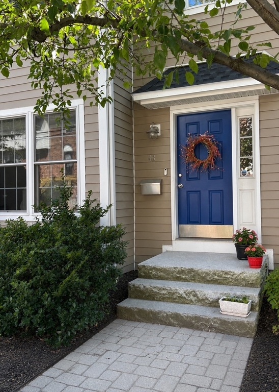43 Leyden St unit 43 – photo 1