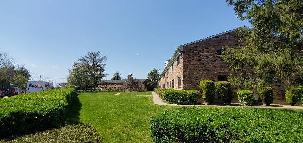 Fairfield Hedges at Bay Shore – photo 3