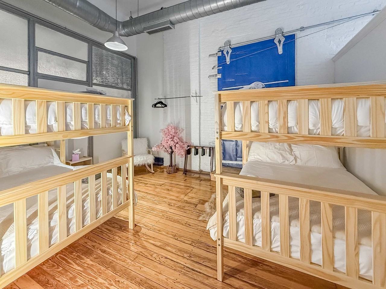 1668 E 40th St unit 1593940P – photo 5