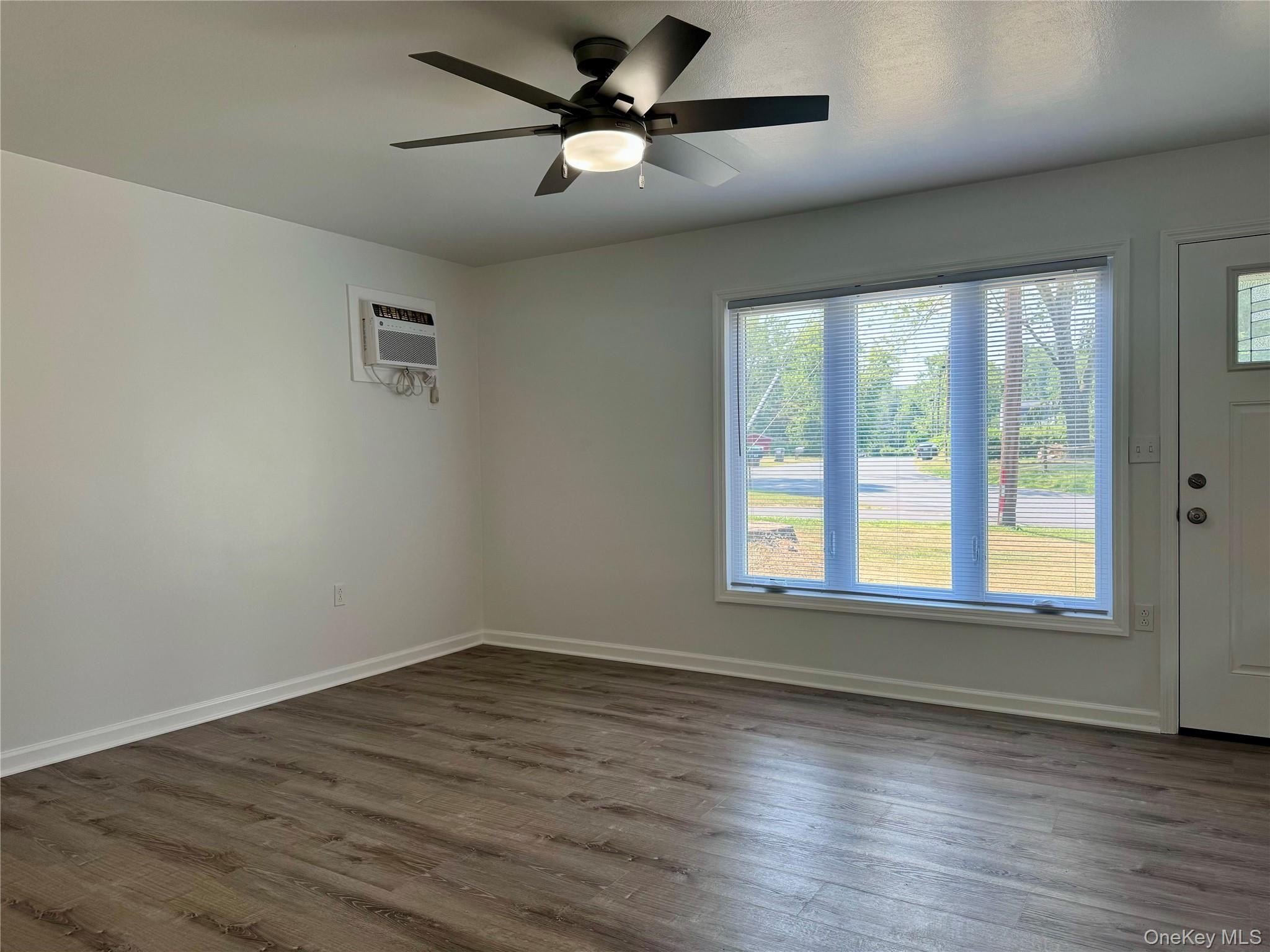 1 Center Rd – photo 4