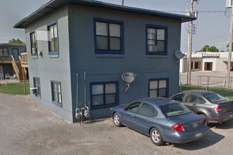102 W Main St unit 1A – photo 1