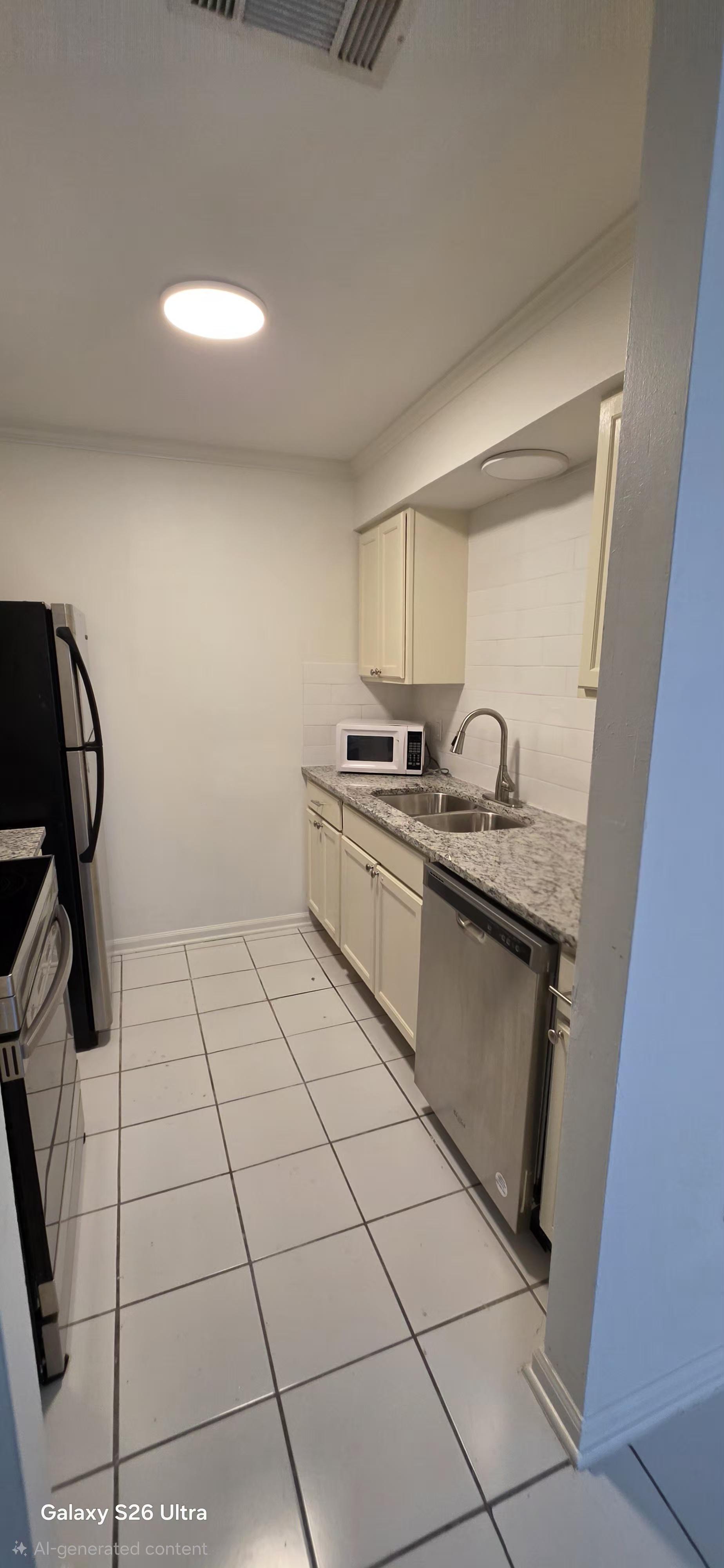 16023 Derby Ave – photo 2